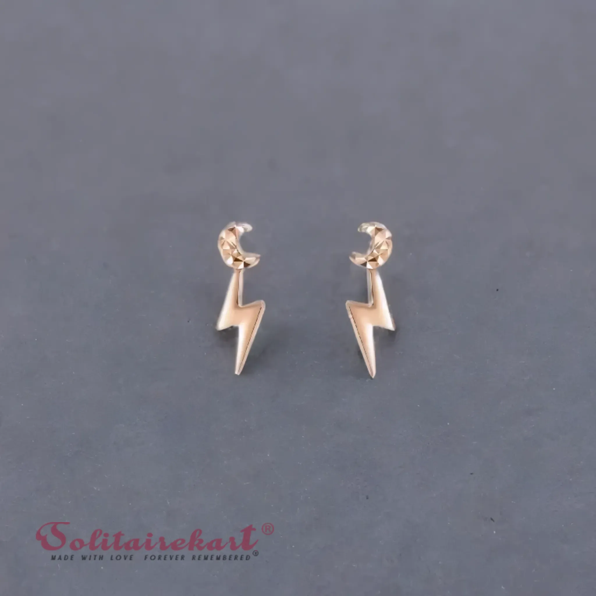 14K Gold 1.80grm Lunar Bolt Earring
